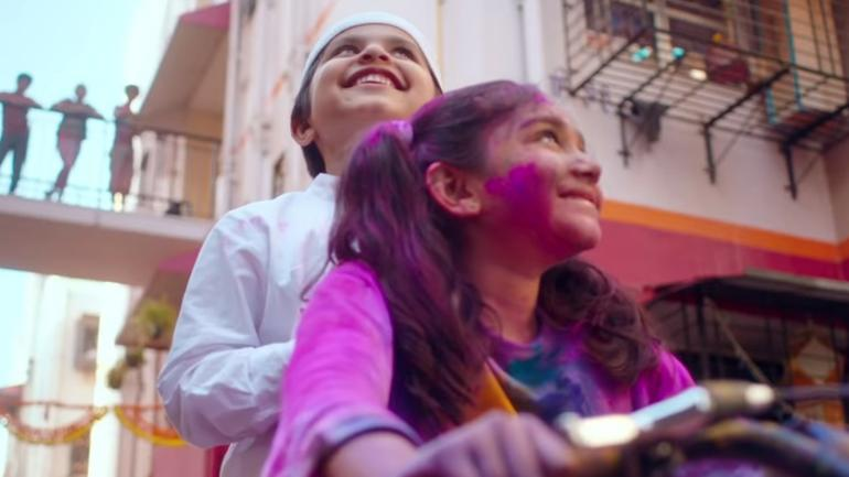 holi